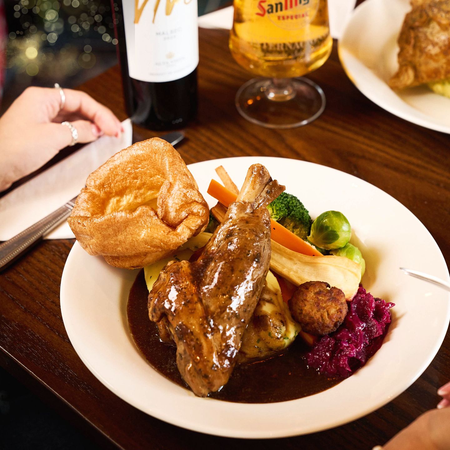 Christmas Day 2025 Lunch, Dinner & Dining at The Winding Wheel in Cannock